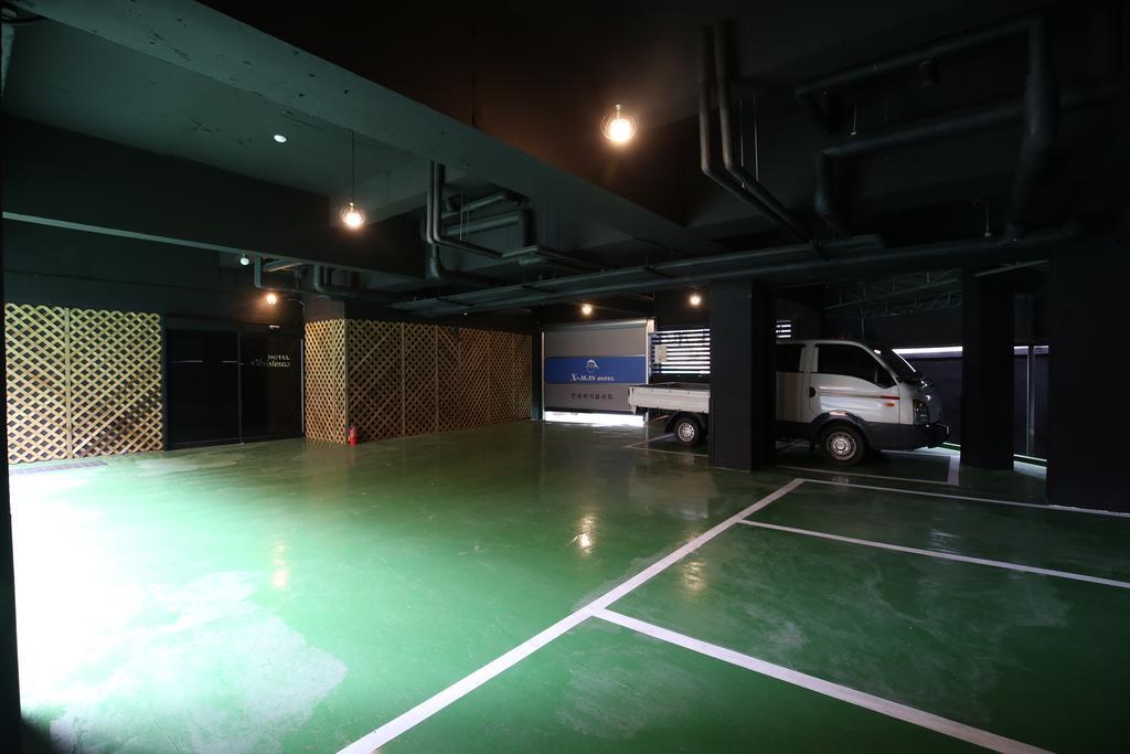 X-Mas Hotel Daejeon Exterior photo